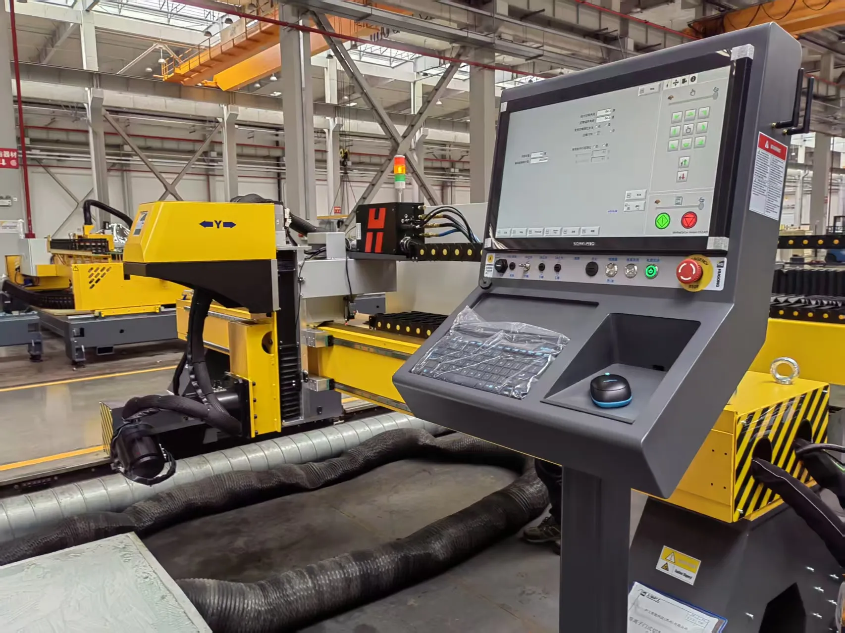 Heavy Duty Laser Cutting Machine